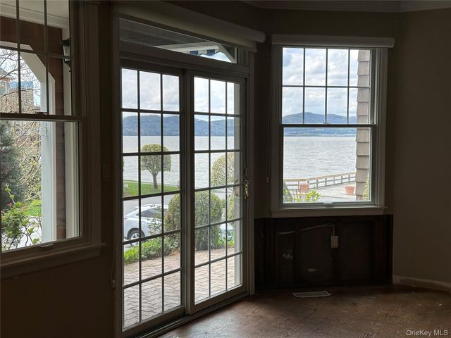 420 Half Moon Bay Drive, Croton-on-hudson, NY 10520