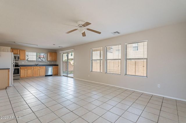 2420 E Gleneagle Drive, Chandler, AZ 85249