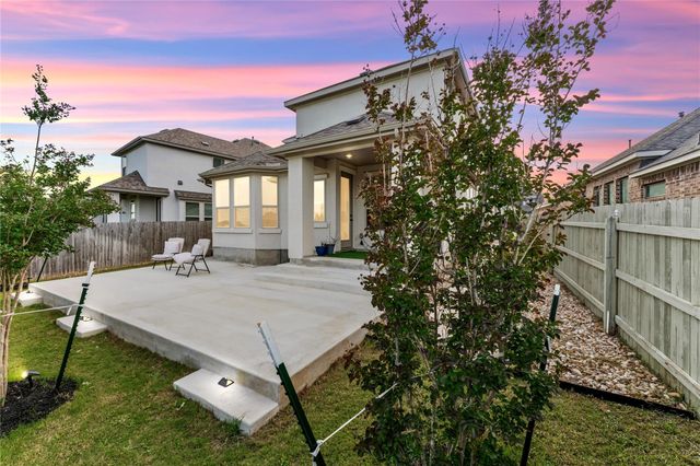 113 Dycus BND, Liberty Hill, TX 78642