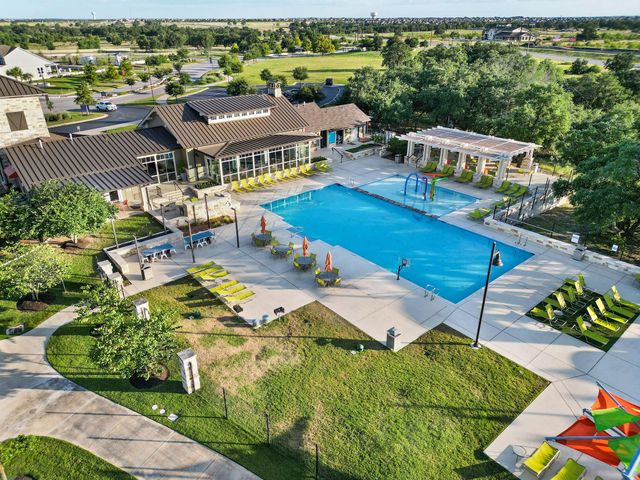 113 Dycus BND, Liberty Hill, TX 78642