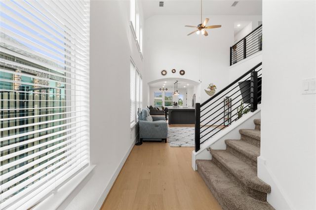 113 Dycus BND, Liberty Hill, TX 78642