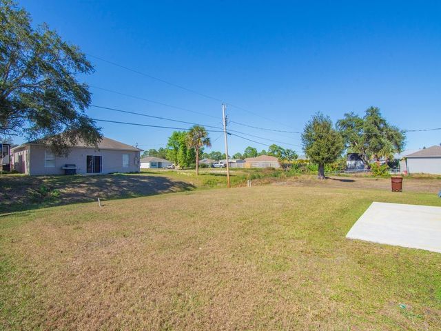 7775 101st Avenue, Vero Beach, FL 32967