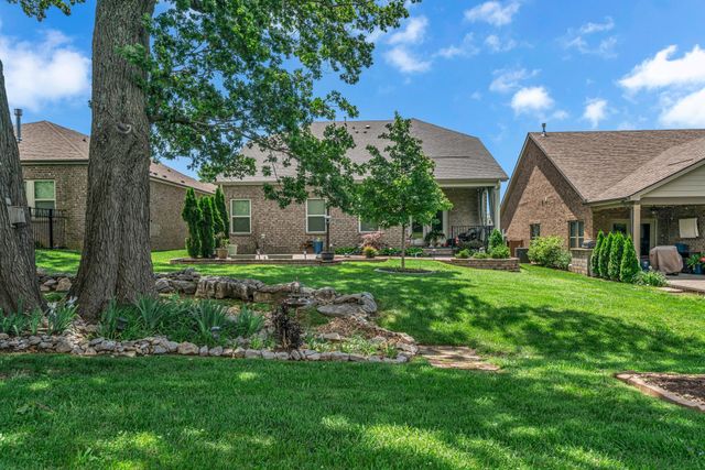 4937 Riverbank Dr, Hermitage, TN 37076
