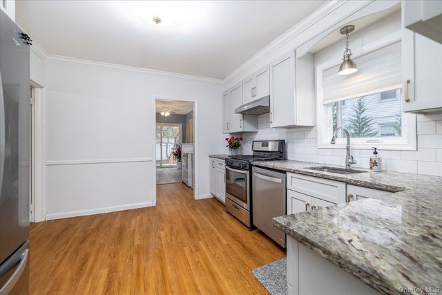 108 Earle Avenue, Lynbrook, NY 11563