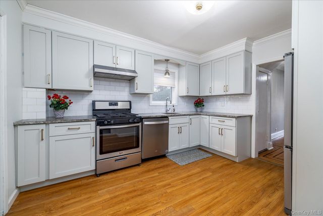 108 Earle Avenue, Lynbrook, NY 11563