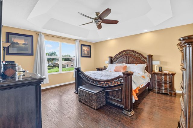 5018 Starblaze Drive, Greenacres, FL 33463