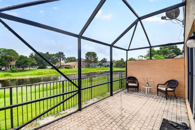 5018 Starblaze Drive, Greenacres, FL 33463