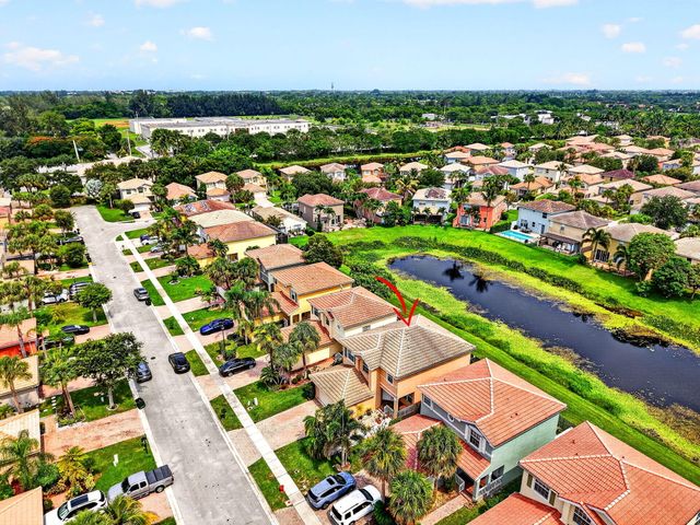5018 Starblaze Drive, Greenacres, FL 33463