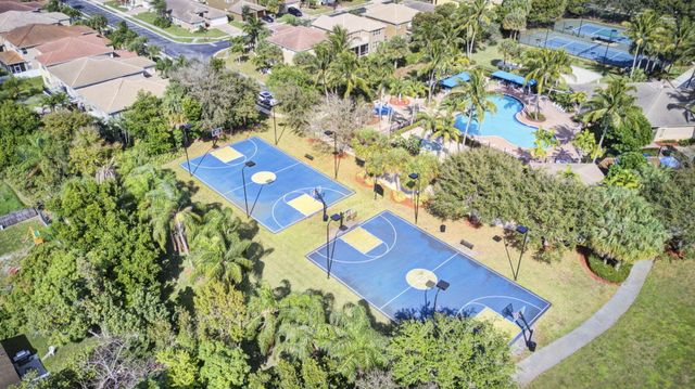 5018 Starblaze Drive, Greenacres, FL 33463
