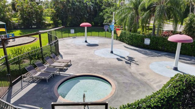5018 Starblaze Drive, Greenacres, FL 33463