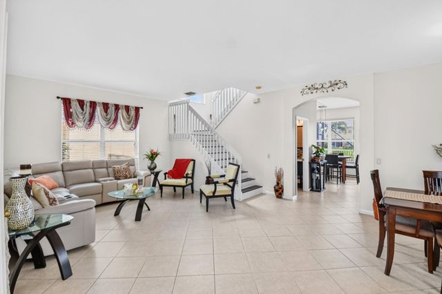5018 Starblaze Drive, Greenacres, FL 33463