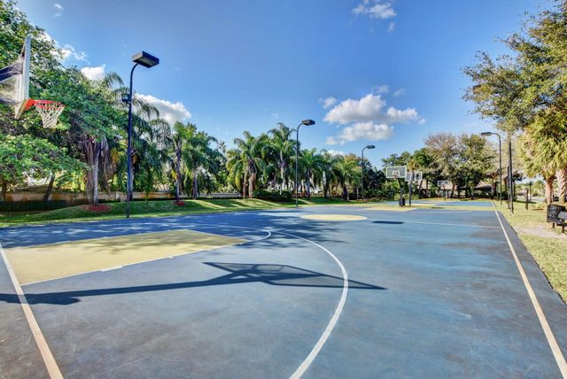 5018 Starblaze Drive, Greenacres, FL 33463