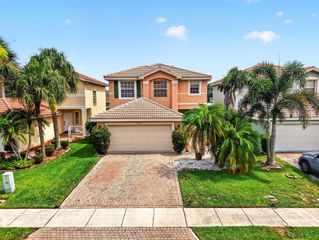 5018 Starblaze Drive, Greenacres, FL 33463