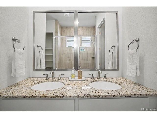 15542 Willow St, Thornton, CO 80602
