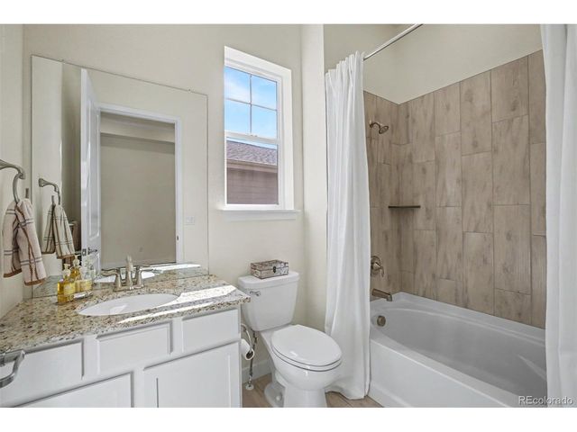 15542 Willow St, Thornton, CO 80602