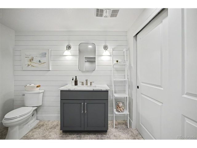 15542 Willow St, Thornton, CO 80602