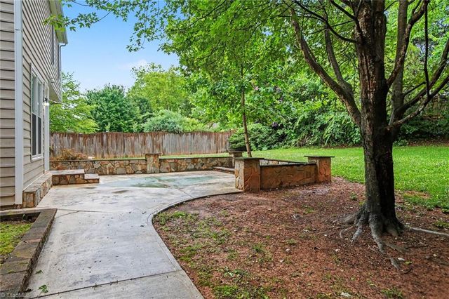 461 Kingsmill Drive, Advance, NC 27006