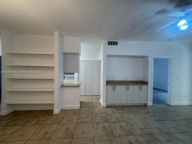 18336 NW 68th Avenue C, Hialeah, FL 33015