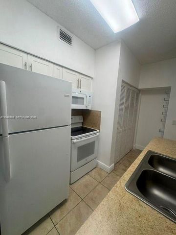 18336 NW 68th Avenue C, Hialeah, FL 33015
