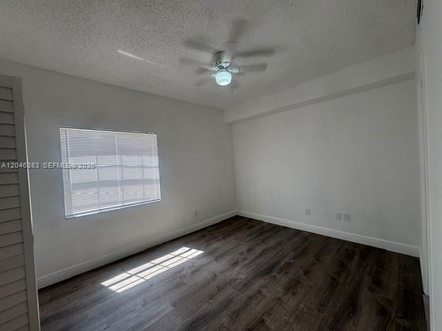 18336 NW 68th Avenue C, Hialeah, FL 33015