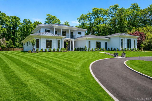 523 Long Beach Road, Nissequogue, NY 11780