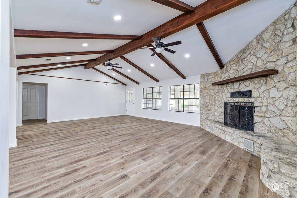 Image 4 of property listing at 8758 Hwy 67, San Angelo, TX 76905