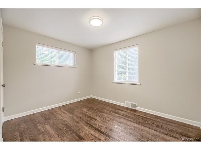 1350 S Canosa Ct, Denver, CO 80219