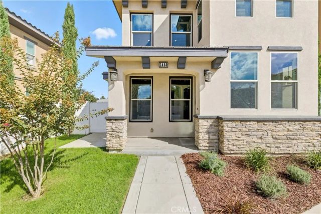 1450 W 11th St, Pomona, CA 91766