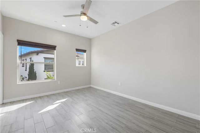 1450 W 11th St, Pomona, CA 91766