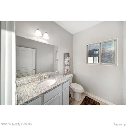 5548 Morgan Lake Drive, Clarkston, MI 48348