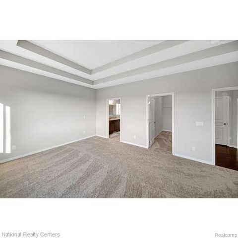 5548 Morgan Lake Drive, Clarkston, MI 48348