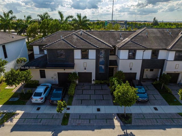 15776 NW 91st Ct, Miami Lakes, FL 33018