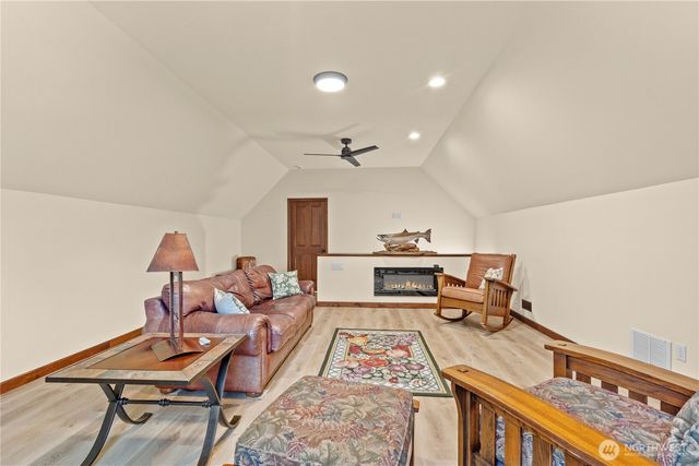 24217 116th Avenue E, Graham, WA 98338