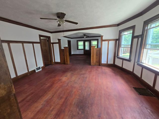 1721 S 5th Street, Rockford, IL 61104