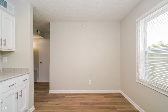 6 Augusta Circle, Greenwood, IN 46143