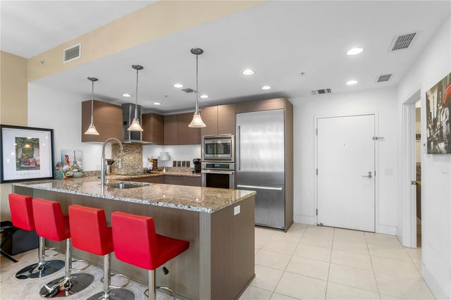 175 1ST STREET S 304, St Petersburg, FL 33701