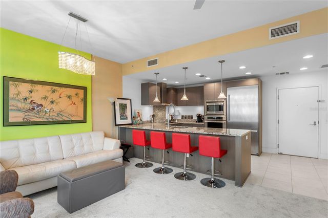 175 1ST STREET S 304, St Petersburg, FL 33701