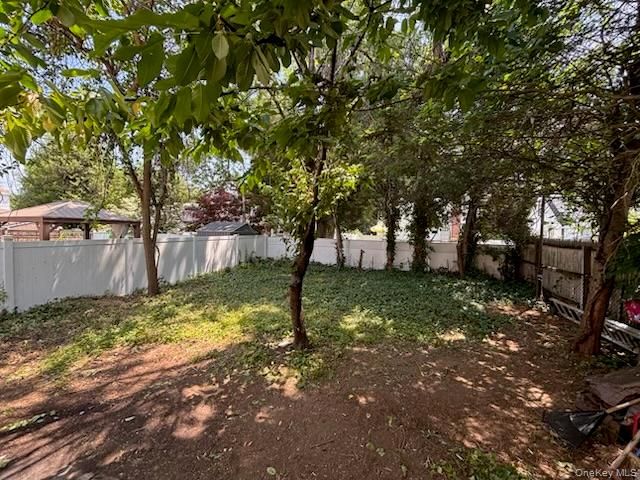 120 Clunie Avenue, Yonkers, NY 10703