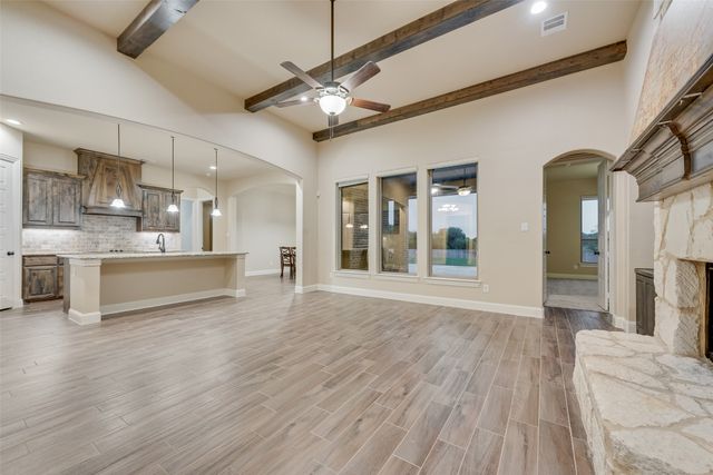 451 Holmes Avenue, Waxahachie, TX 75167