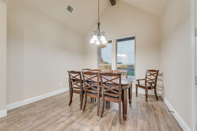 451 Holmes Avenue, Waxahachie, TX 75167