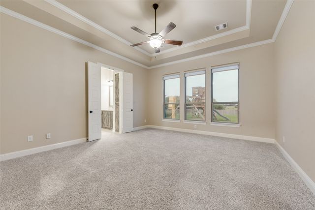 451 Holmes Avenue, Waxahachie, TX 75167