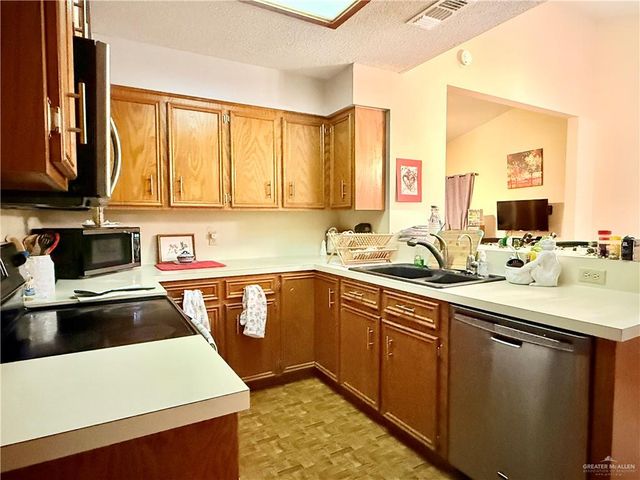 1712 Iowa Street, Mission, TX 78572