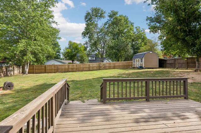 204 Jefferson Ave, E, Carthage, TN 37030