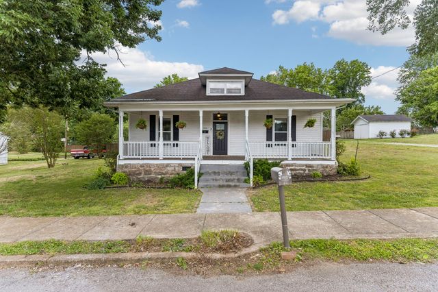 204 Jefferson Ave, E, Carthage, TN 37030