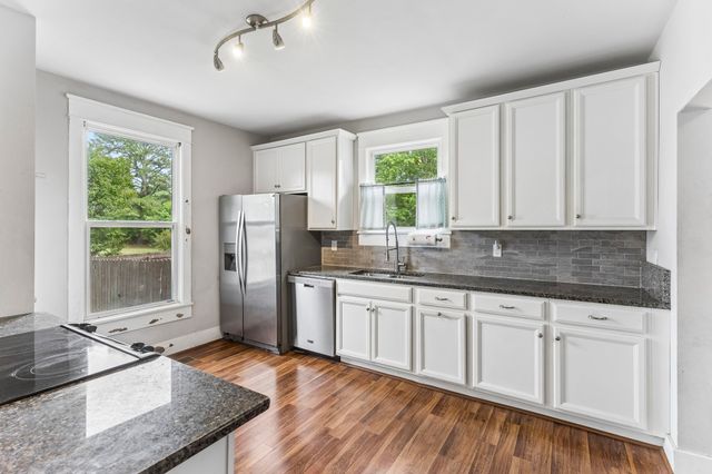204 Jefferson Ave, E, Carthage, TN 37030