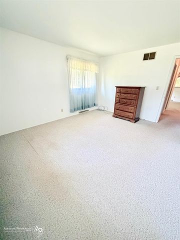 10483 Elms Road, Montrose Twp, MI 48457