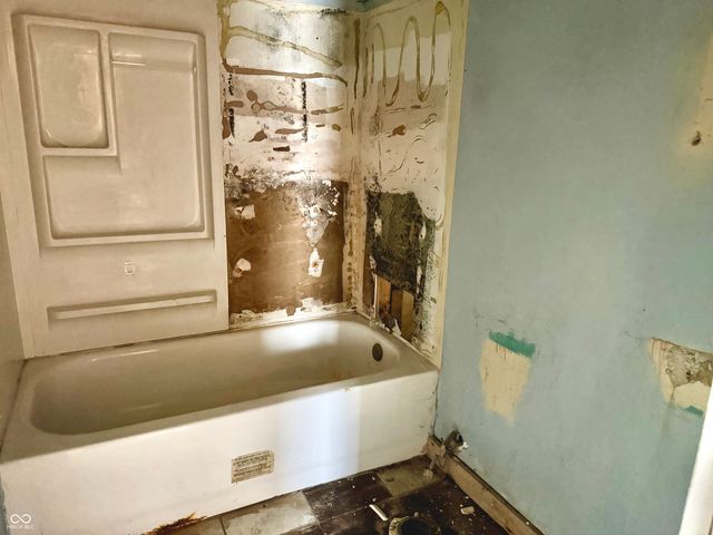 2633 N Layman Avenue, Indianapolis, IN 46218