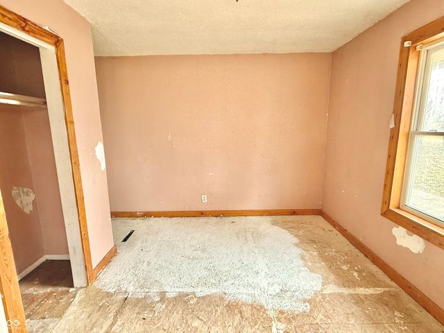 2633 N Layman Avenue, Indianapolis, IN 46218