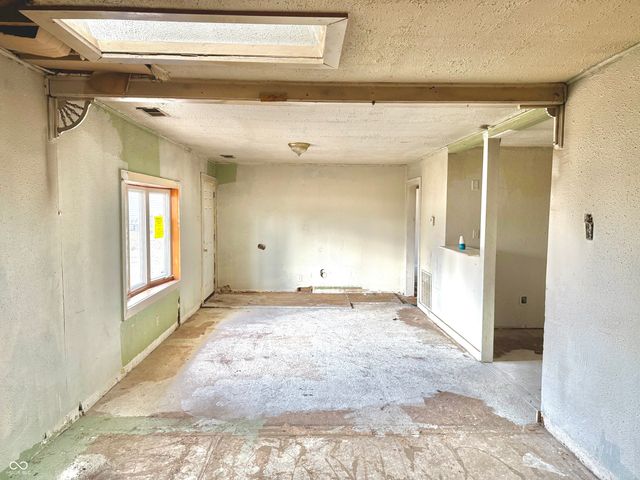 2633 N Layman Avenue, Indianapolis, IN 46218