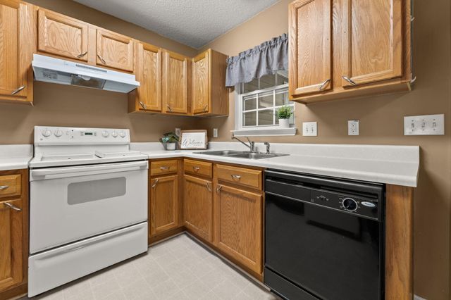 401 Elm Hall Circle, Summerville, SC 29483